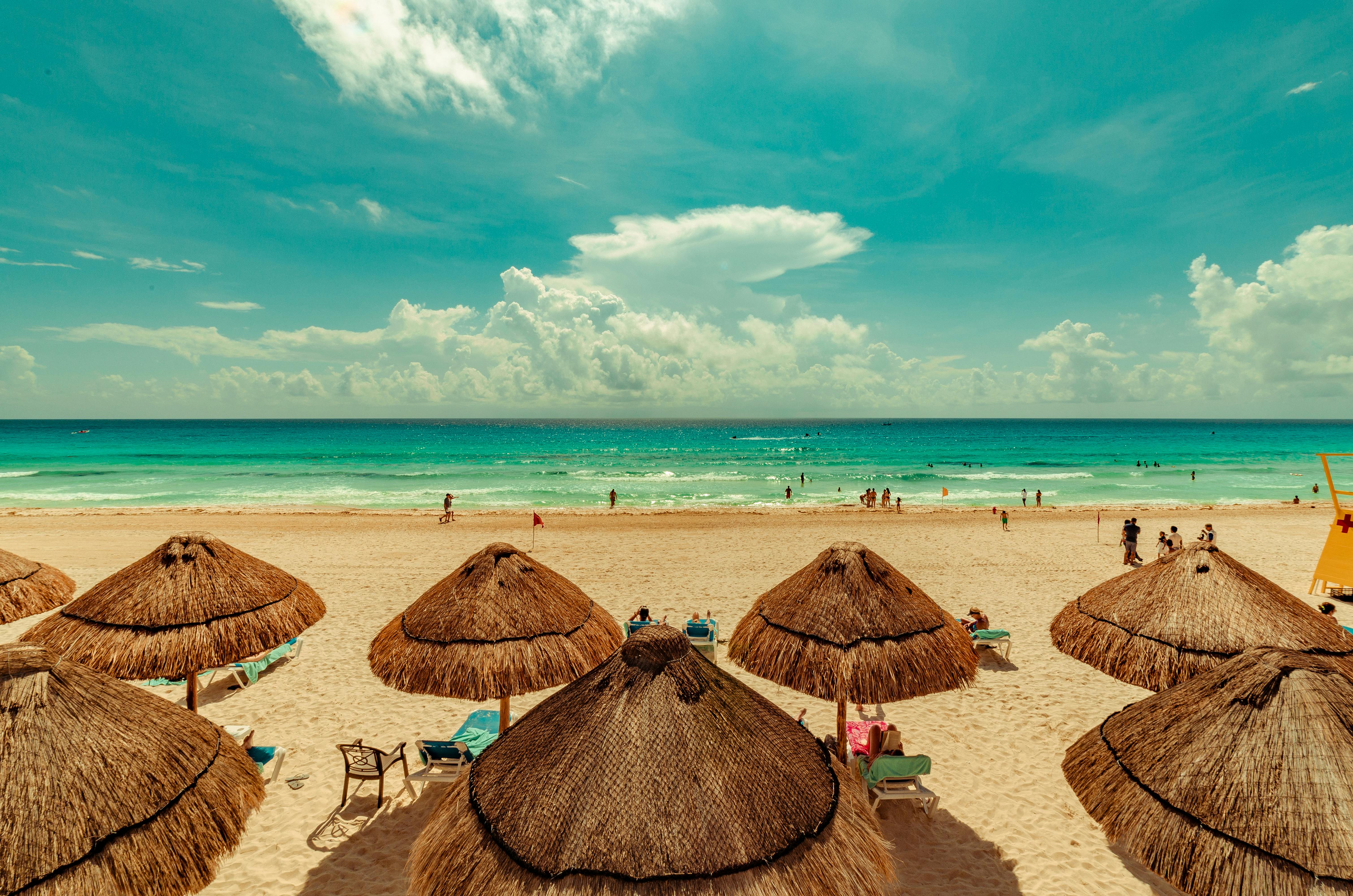 Playa Delfines